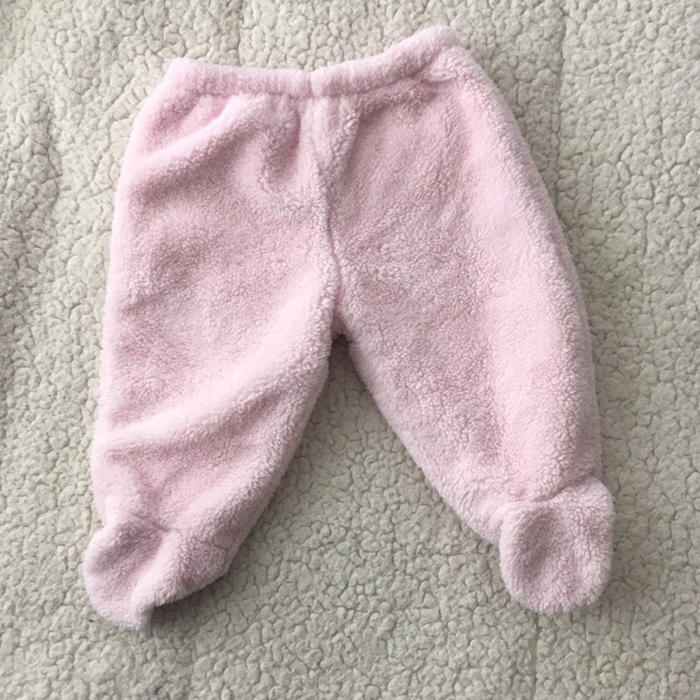 Amazing fleece lined, sherpa pants! GAP 6-12 mo.
